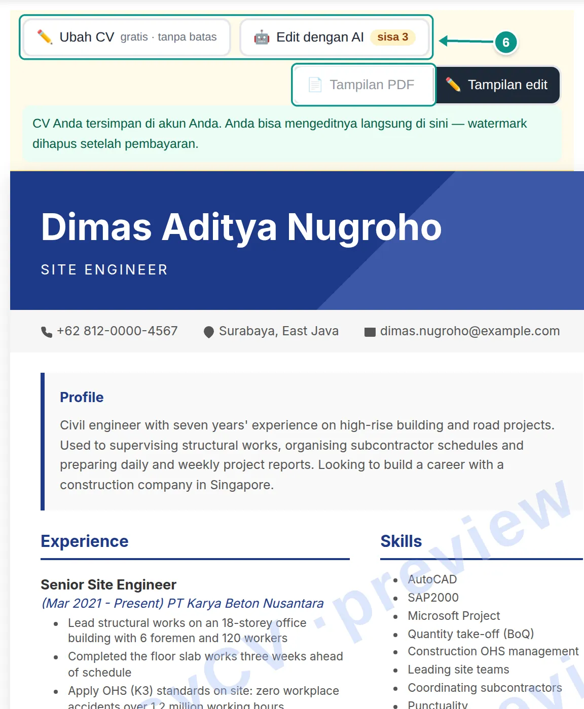 CV yang diterjemahkan ke bahasa Inggris di pratinjau MyEasyCV dengan watermark; tombol Ubah CV, Edit dengan AI, dan Tampilan PDF ditandai sebagai langkah 6
