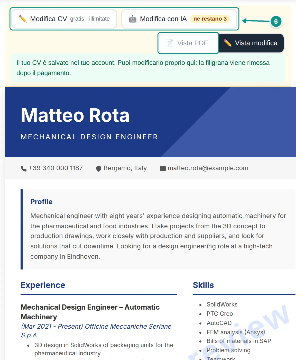 Anteprima di MyEasyCV con il CV tradotto in inglese e la filigrana; i pulsanti Modifica CV, Modifica con IA e Vista PDF segnati come passaggio 6