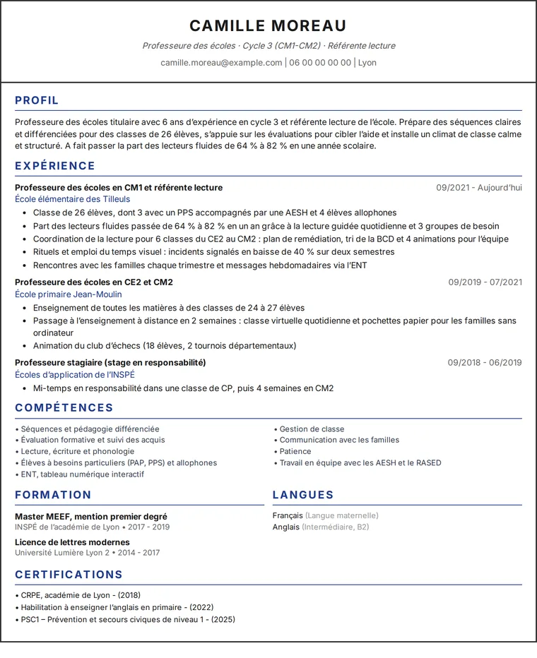 Exemple de CV enseignant : CV d’une page d’une professeure des écoles, design à une colonne